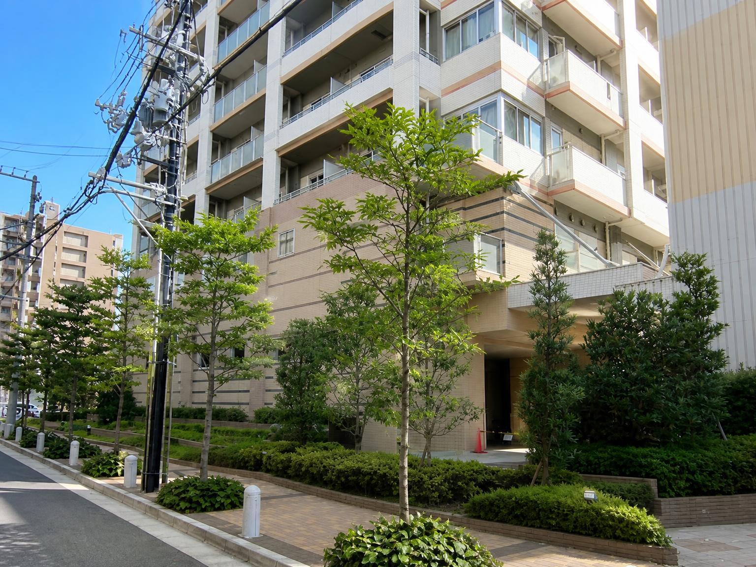 Adenium Tower Umeda East Square — photograph 2
