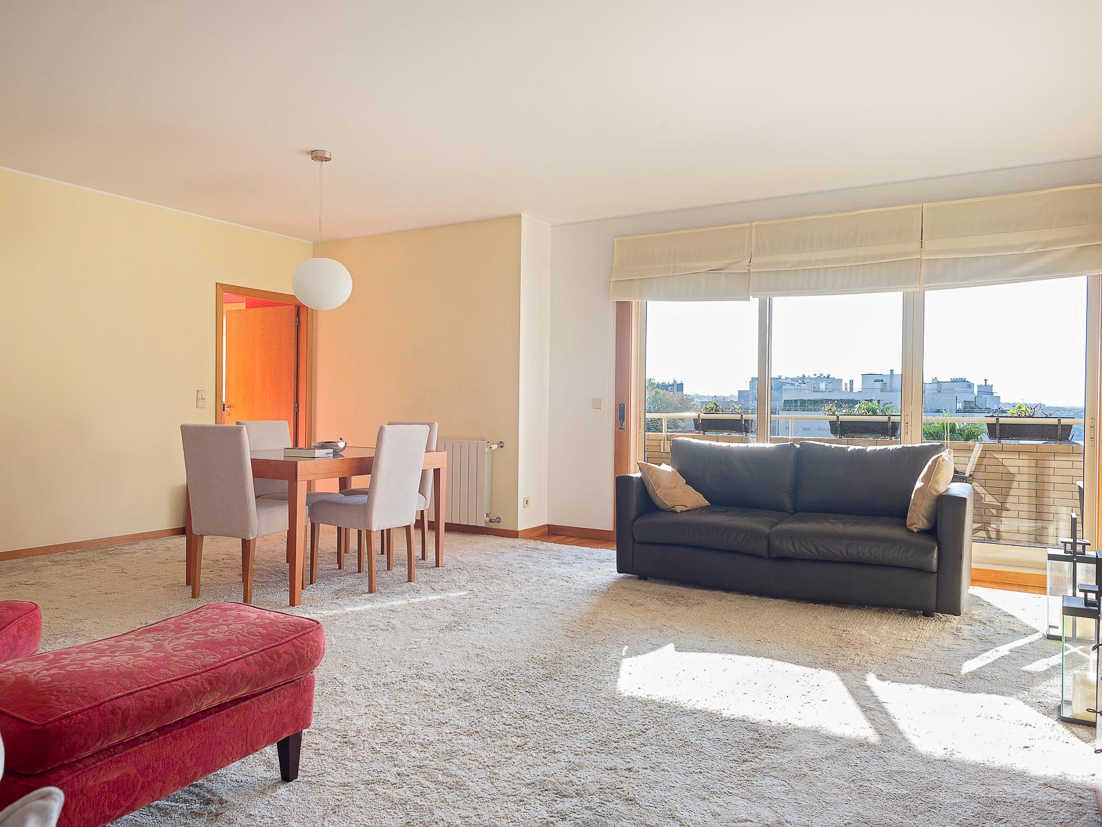 3-Bedroom Apartment in Foz, Porto — photograph 4